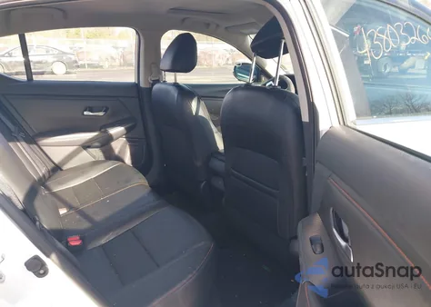 2025 Nissan Sentra Sr из США, поврежденный, VIN 3N1AB8DV7SY226714